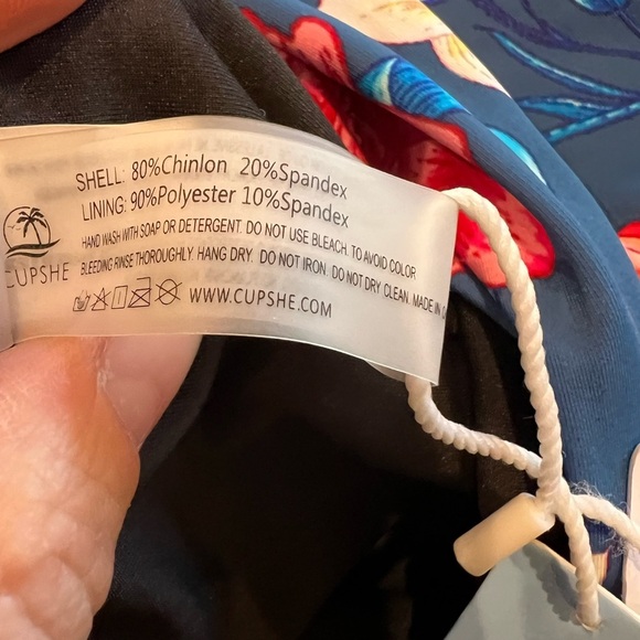 NWT Women’s Cupshe Colorful Floral Swim Bottoms Size Large - Picture 4 of 10